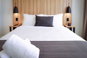 No. 9 Hotel