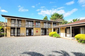 Half Moon Bay Marina Motel