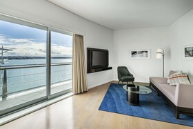 Hilton Auckland