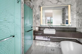 Hilton Auckland
