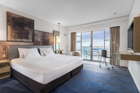 Hilton Auckland