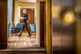 Hotel DeBrett