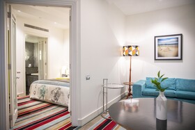 Hotel DeBrett