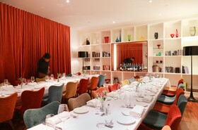 Hotel DeBrett