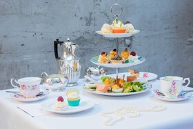 Hotel DeBrett