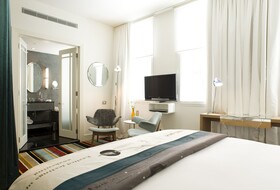 Hotel DeBrett