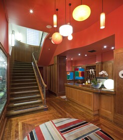 Hotel DeBrett