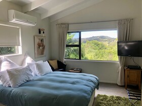 Le Chalet Waiheke Apartments