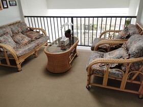 Lush & Co Auckland Bed & Breakfast