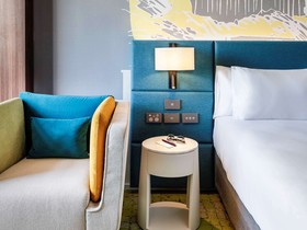 Mercure Auckland Queen Street