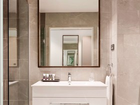Mercure Auckland Queen Street