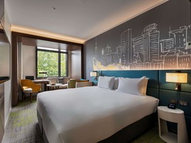 Mercure Auckland Queen Street