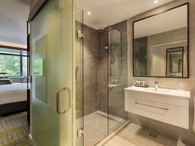 Mercure Auckland Queen Street