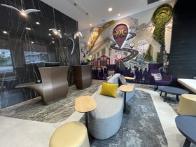 Mercure Auckland Queen Street