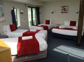Parklane Motor Lodge