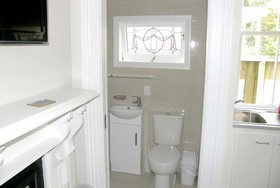 Ponsonby Manor Guest House