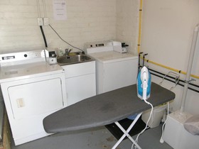 Ponsonby Manor Guest House
