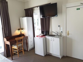 Ponsonby Manor Guest House