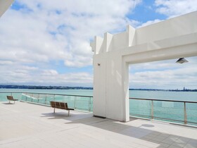 Princes Wharf Grace Apartments