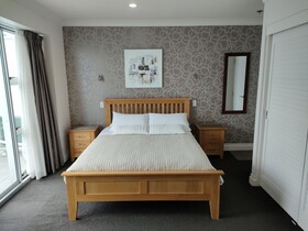 Princes Wharf Grace Apartments