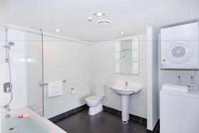 Quest Ponsonby