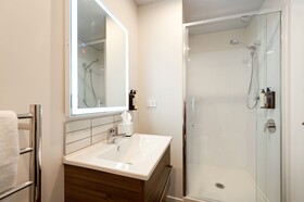 Ramada by Wyndham Newmarket Auckland