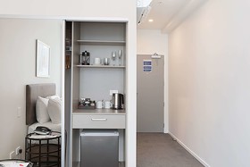 Ramada Suites by Wyndham Victoria Street West