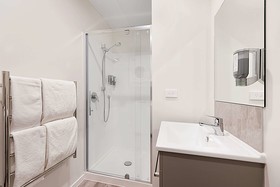 Ramada Suites by Wyndham Victoria Street West