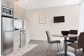 Ramada Suites by Wyndham Victoria Street West