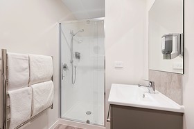 Ramada Suites by Wyndham Victoria Street West
