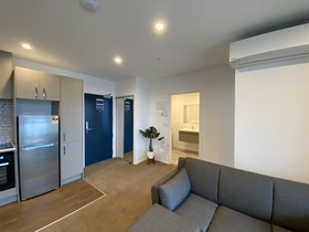 Ramada Suites by Wyndham Victoria Street West
