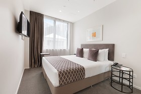 Ramada Suites by Wyndham Victoria Street West