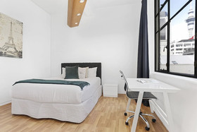 Renovated Apartment in Heart of CBD by Urban Butler