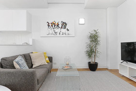 Renovated Apartment in Heart of CBD by Urban Butler