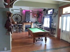 Shooters Saloon
