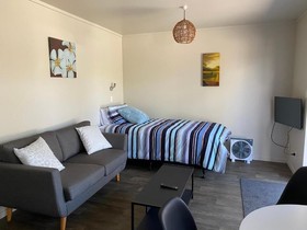 Summer Inn Motel