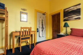 The Great Ponsonby Arthotel