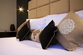 VR Queen Street Hotel