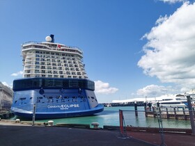 Waterfront Seaview Hotel Apartments