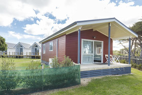 Foxton Beach TOP 10 Holiday Park