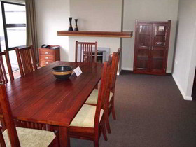Portside Hotel, Gisborne
