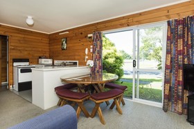 Tudor Park Motel