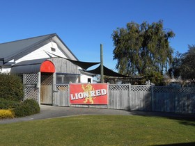 Tudor Park Motel
