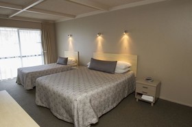 Aspen Manor Motel