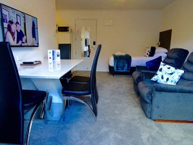 BKs Hamilton Motel