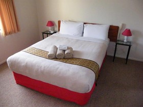 BK`s Settlers Motor Lodge