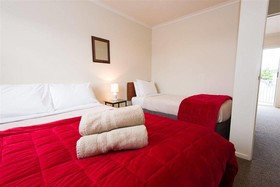BK`s Settlers Motor Lodge