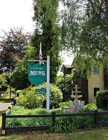Cambridge Mews