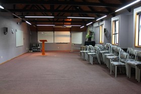 Grosvenor Motor Inn & Conference Centre