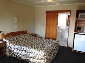 Grosvenor Motor Inn & Conference Centre